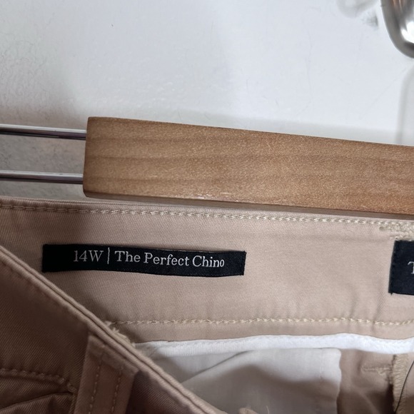 Talbots The Perfect Chino Pants Khaki Tan Womens 14W Straight Leg Full Length - Picture 4 of 9